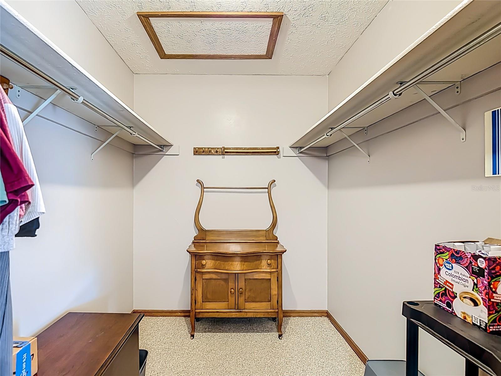 Image 30 of 47 For 1004 Mook Street