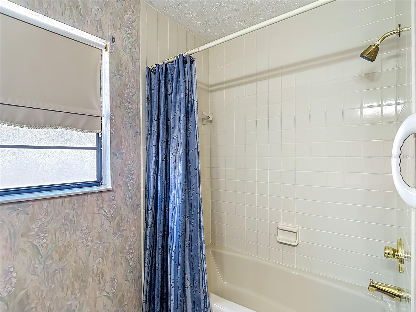 Image 34 of 47 For 1004 Mook Street