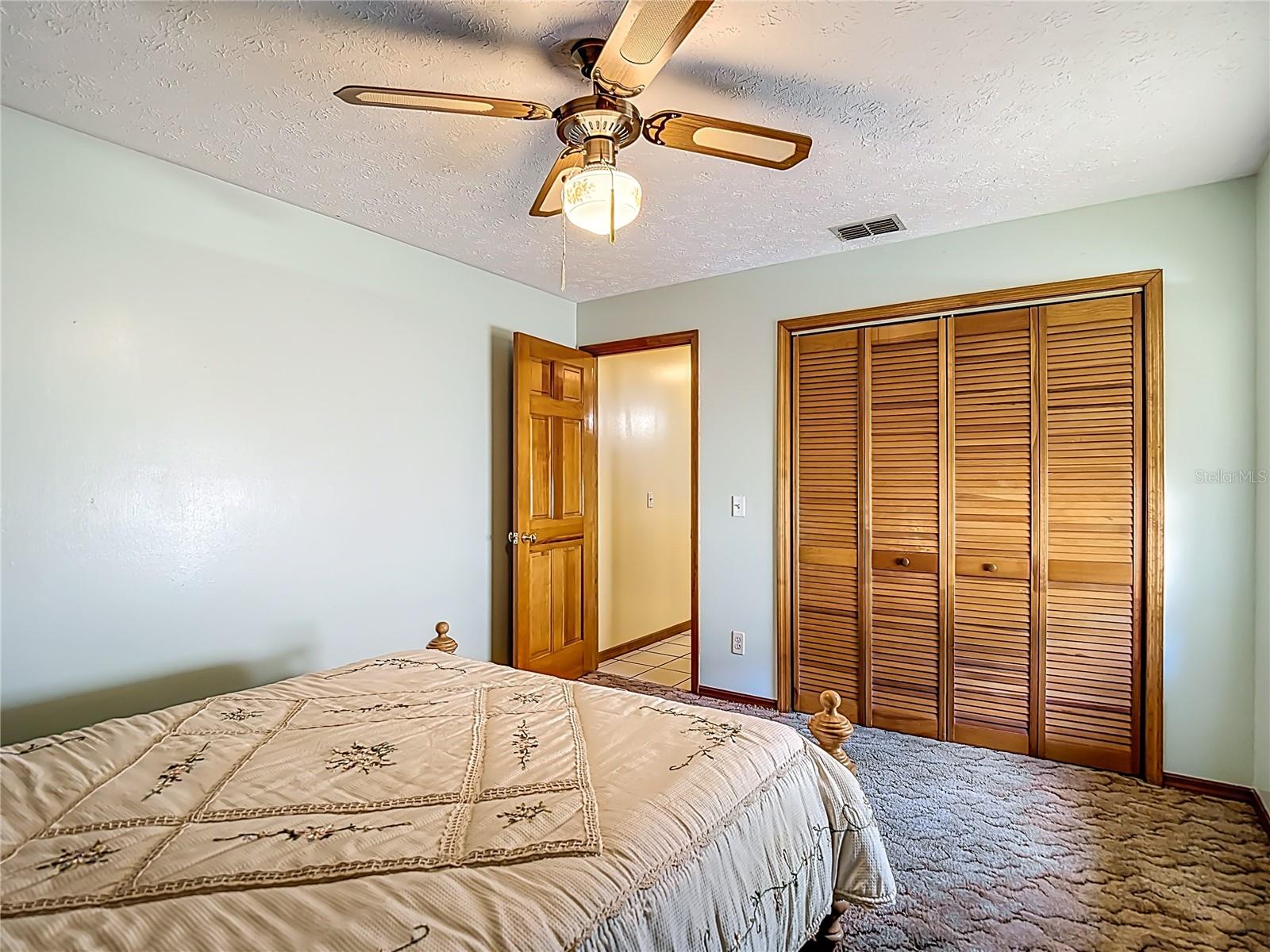 Image 35 of 47 For 1004 Mook Street