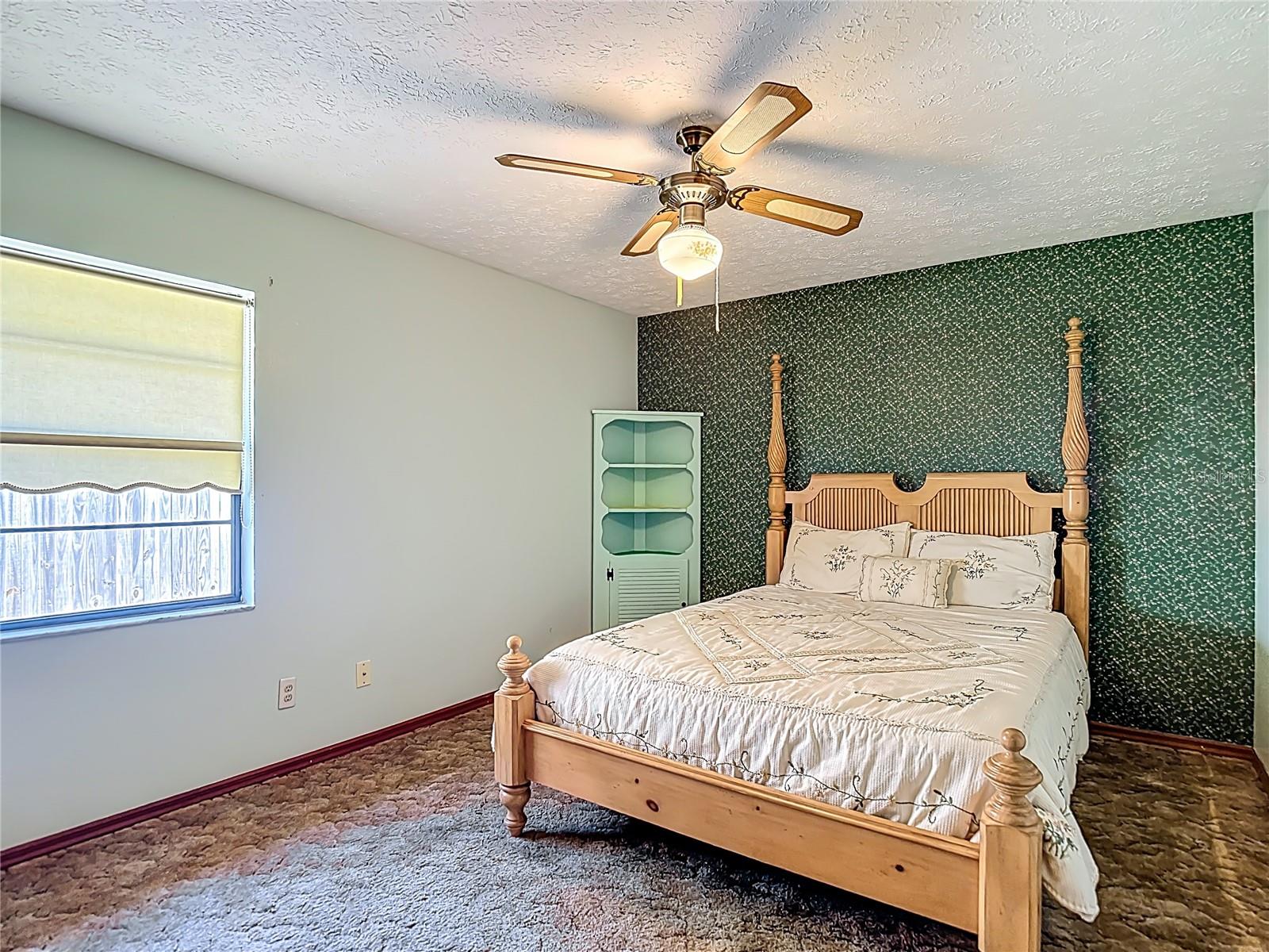 Image 36 of 47 For 1004 Mook Street