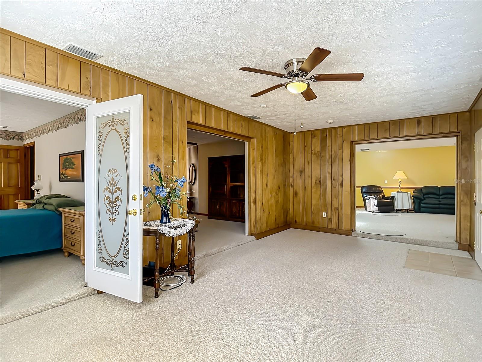 Image 37 of 47 For 1004 Mook Street