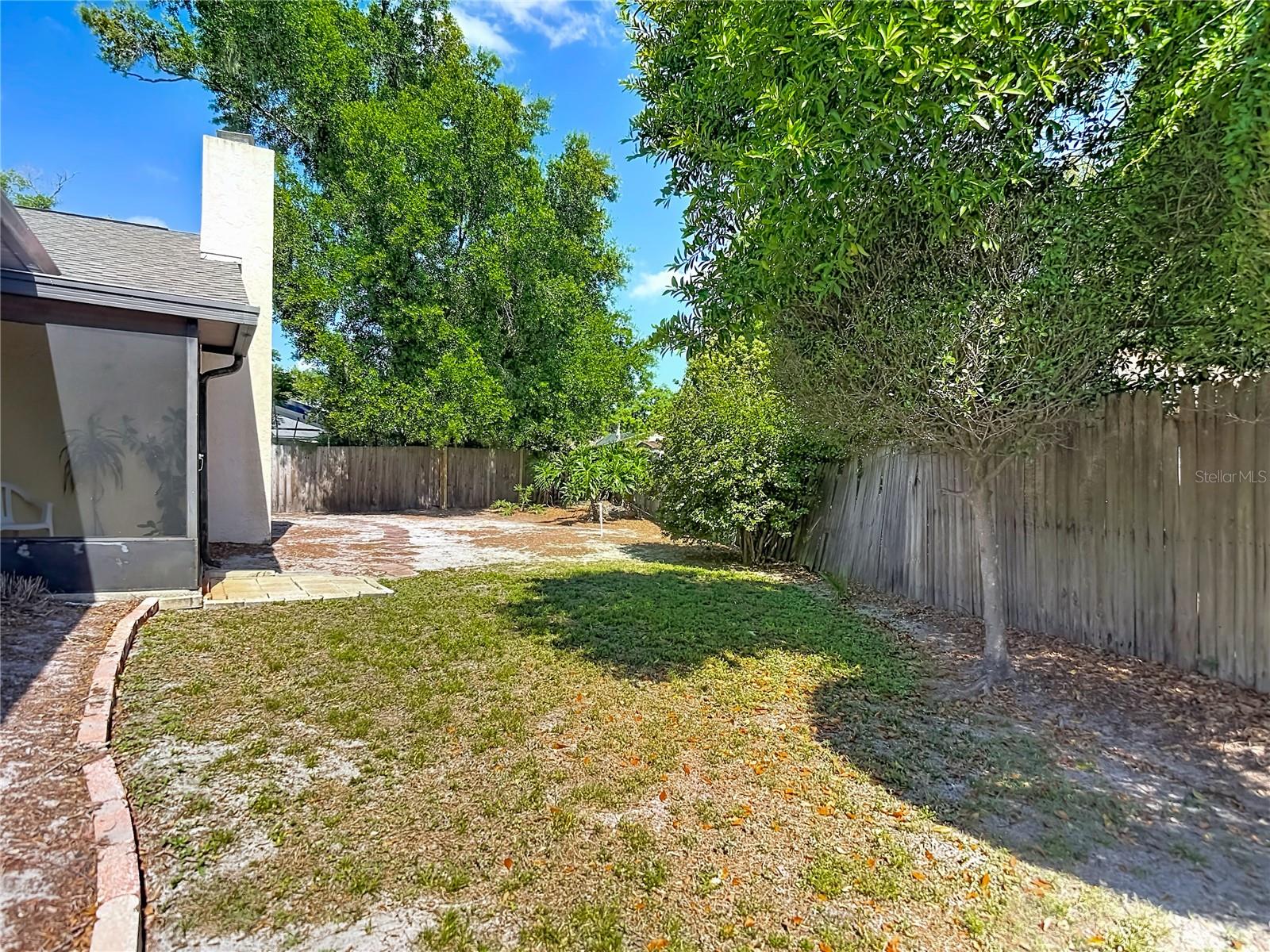 Image 42 of 47 For 1004 Mook Street