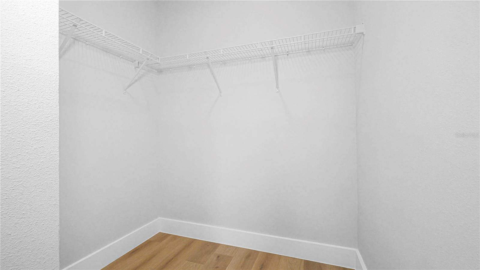 Image 8 of 8 For 2730 37th Avenue N B