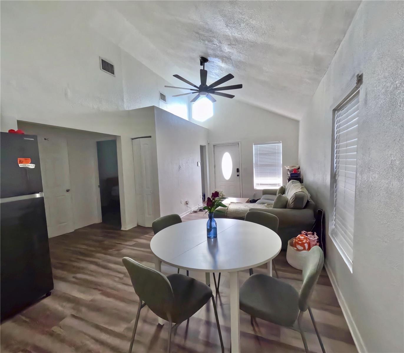 Image 6 of 17 For 7309 Huntley Avenue