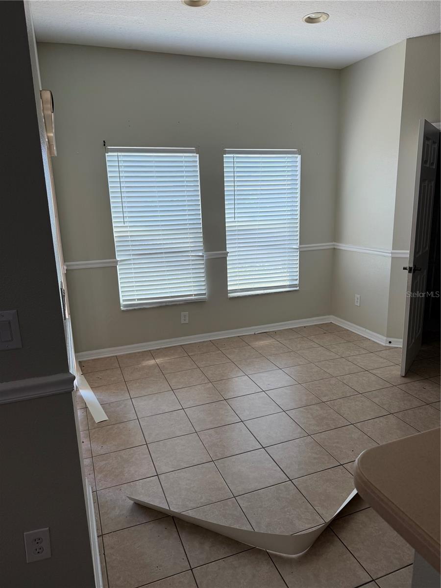 Image 24 of 33 For 612 Marion Hill Lane