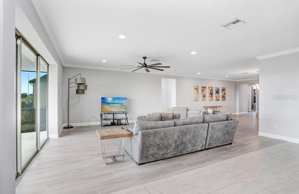 Image 19 of 30 For 11677 Brighton Knoll Loop