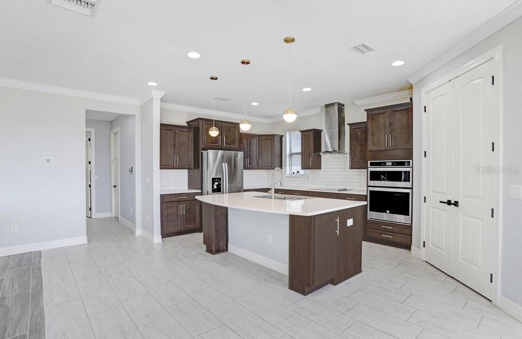 Image 21 of 30 For 11677 Brighton Knoll Loop