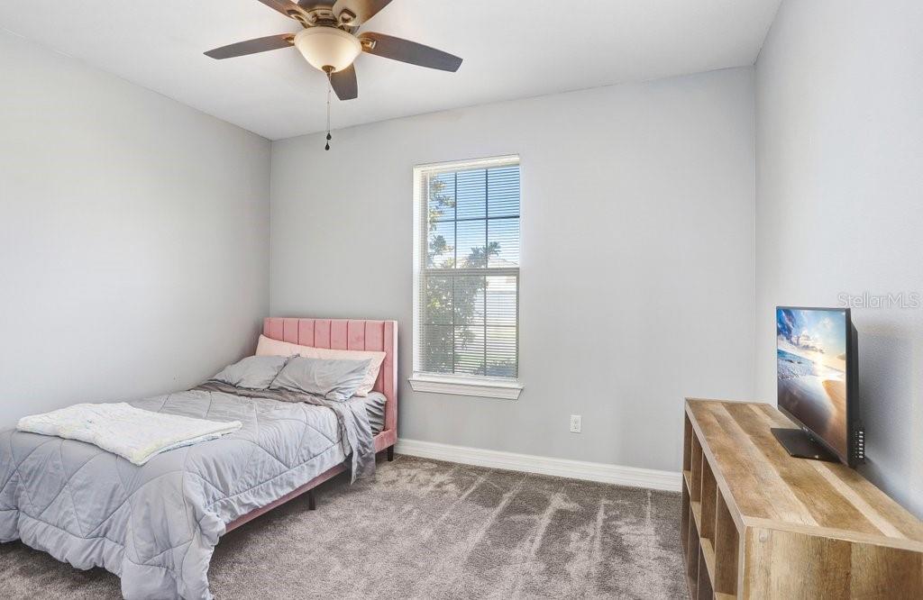 Image 9 of 30 For 11677 Brighton Knoll Loop