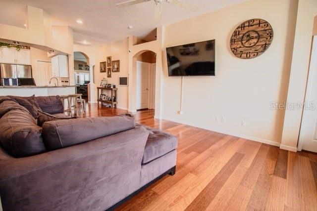 Image 7 of 36 For 509 Cypress View Drive