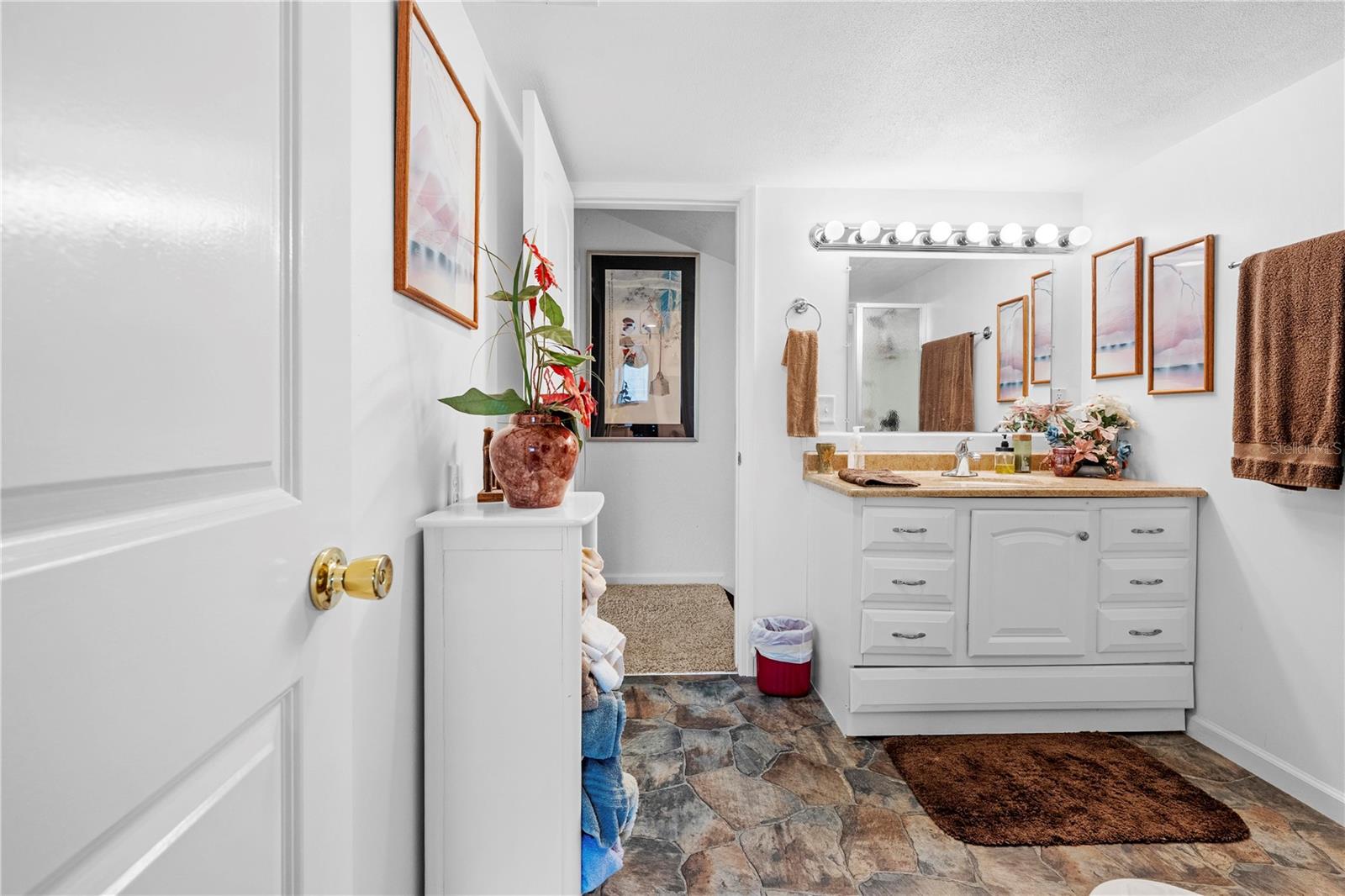 Image 56 of 75 For 7347 Packingham Drive