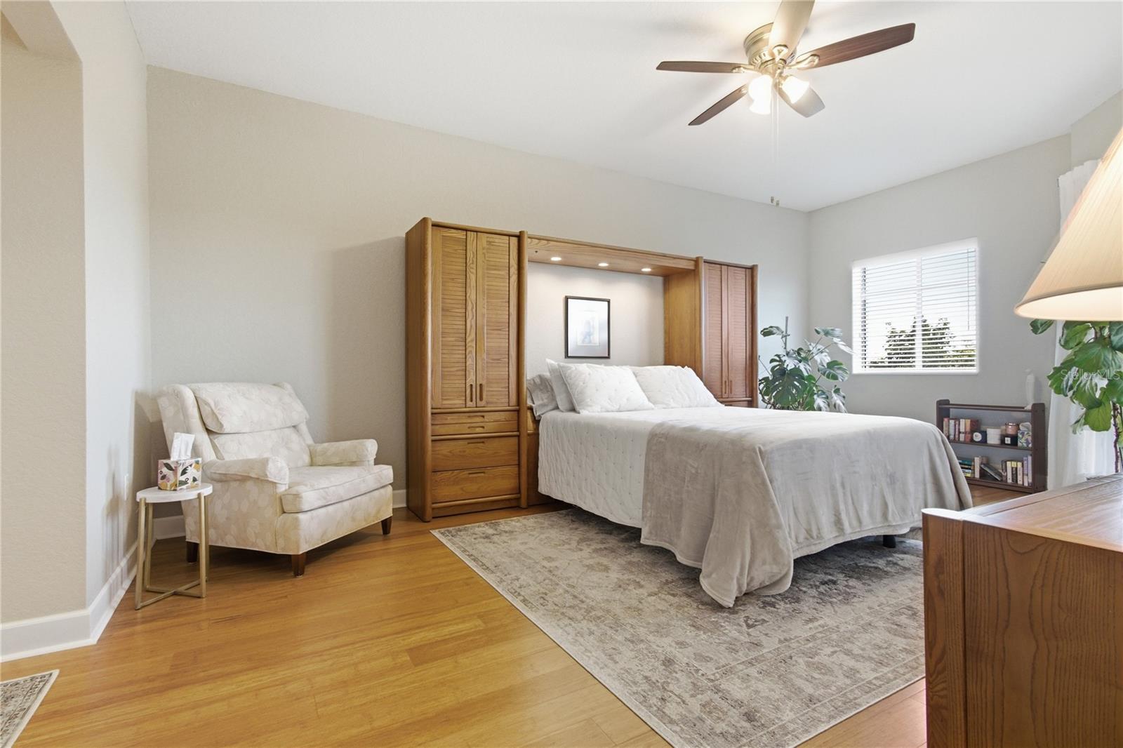 Image 24 of 55 For 12055 Gandy Boulevard N 243