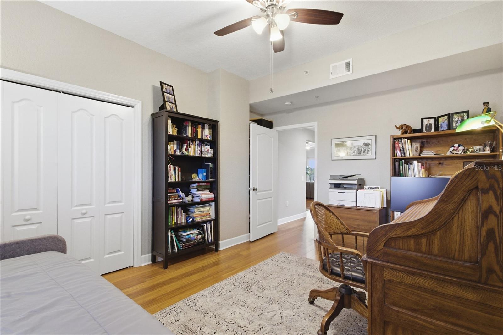 Image 36 of 55 For 12055 Gandy Boulevard N 243