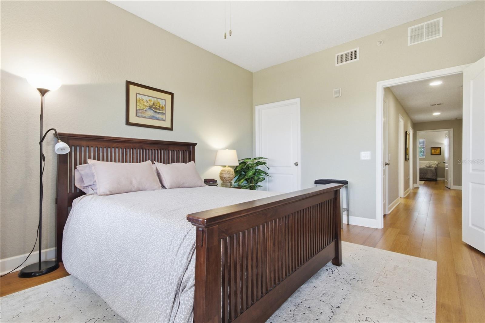 Image 37 of 55 For 12055 Gandy Boulevard N 243