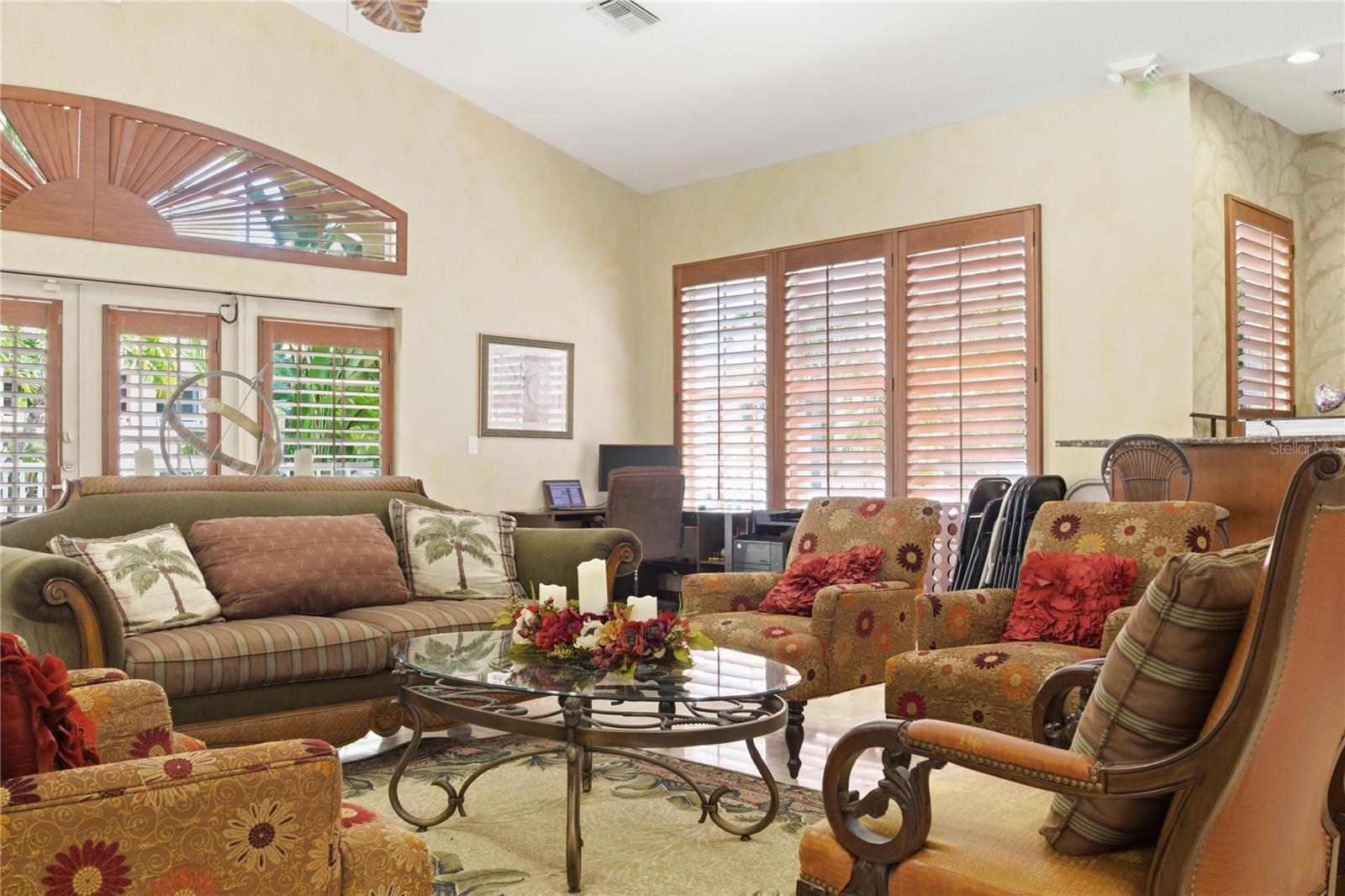 Image 47 of 55 For 12055 Gandy Boulevard N 243