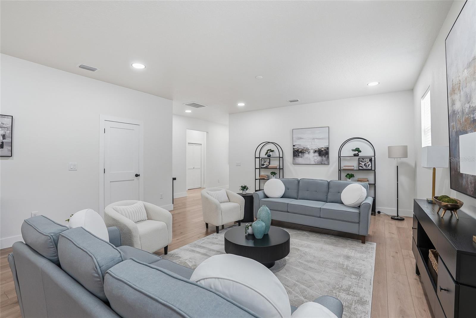 Image 10 of 27 For 7706 Arden Avenue