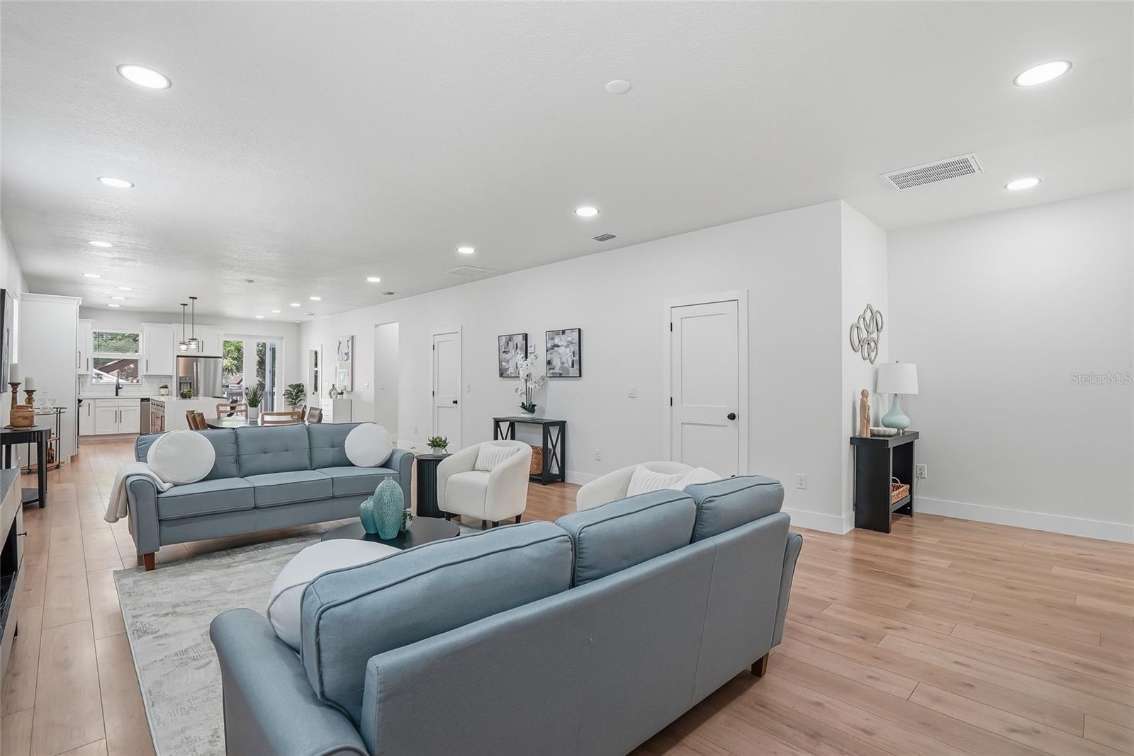 Image 9 of 27 For 7706 Arden Avenue