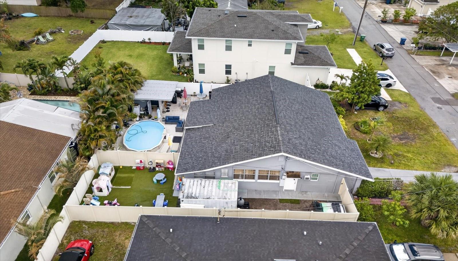 Image 34 of 53 For 611 Bradford Avenue