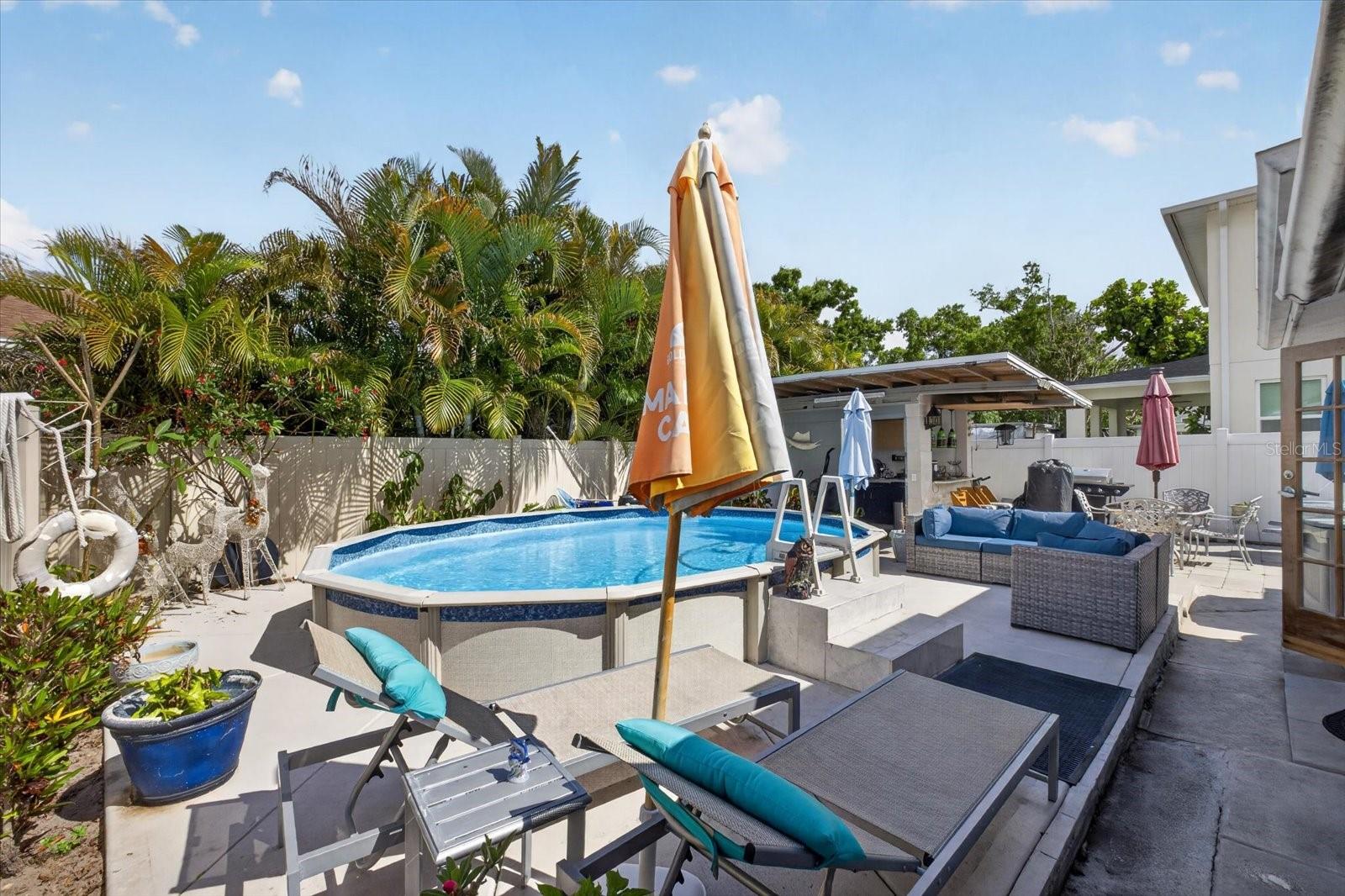 Image 37 of 53 For 611 Bradford Avenue