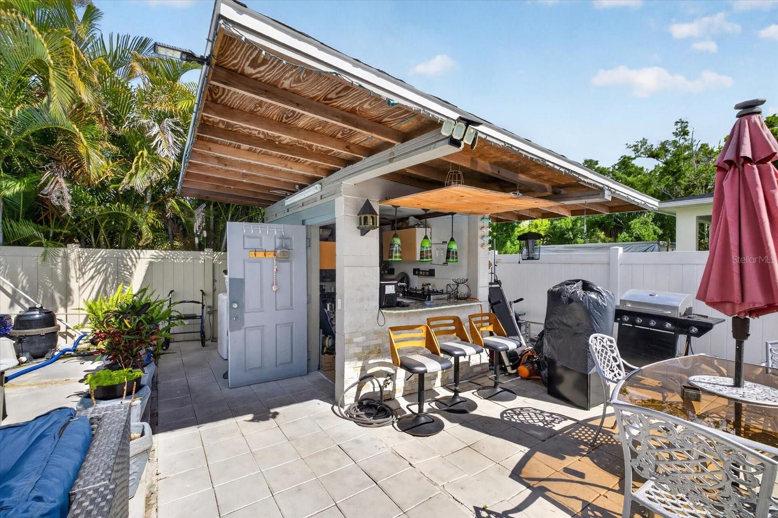 Image 38 of 53 For 611 Bradford Avenue