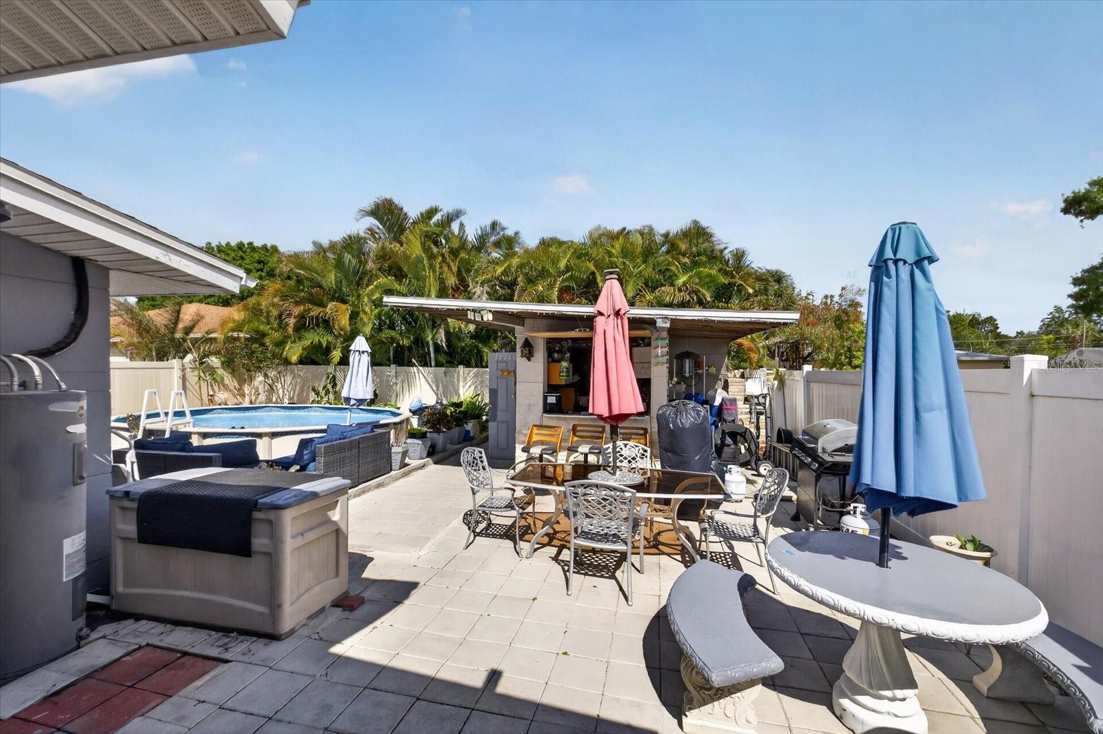 Image 40 of 53 For 611 Bradford Avenue