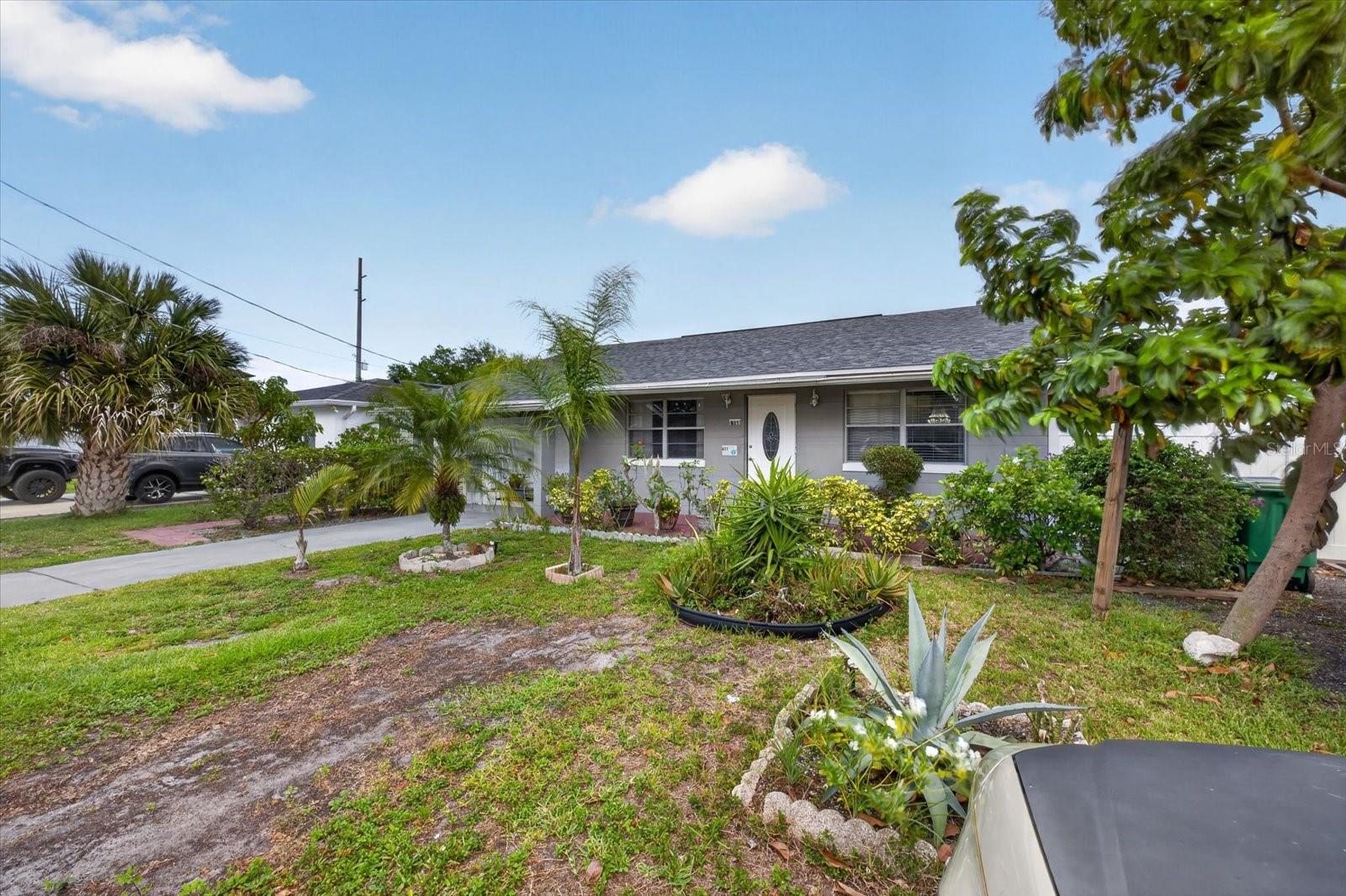 Image 46 of 53 For 611 Bradford Avenue