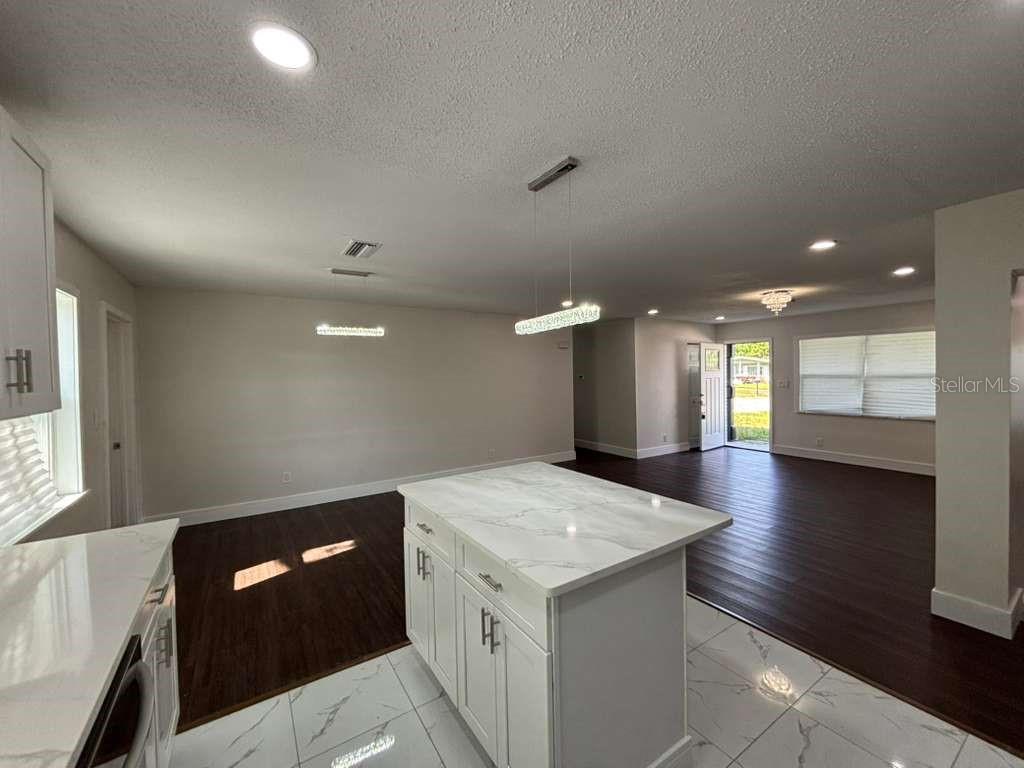 Image 7 of 20 For 1070 Libby Court