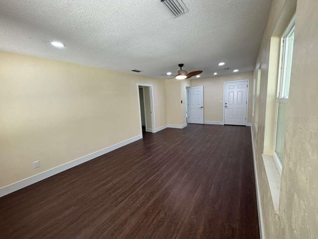 Image 9 of 20 For 1070 Libby Court