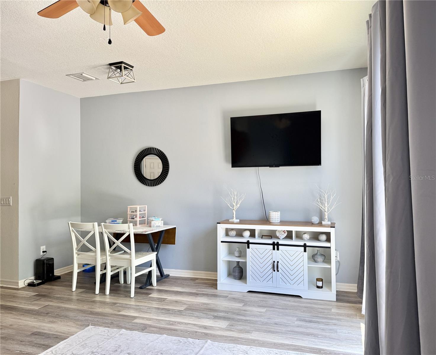 Image 12 of 33 For 6956 Towne Lake Road