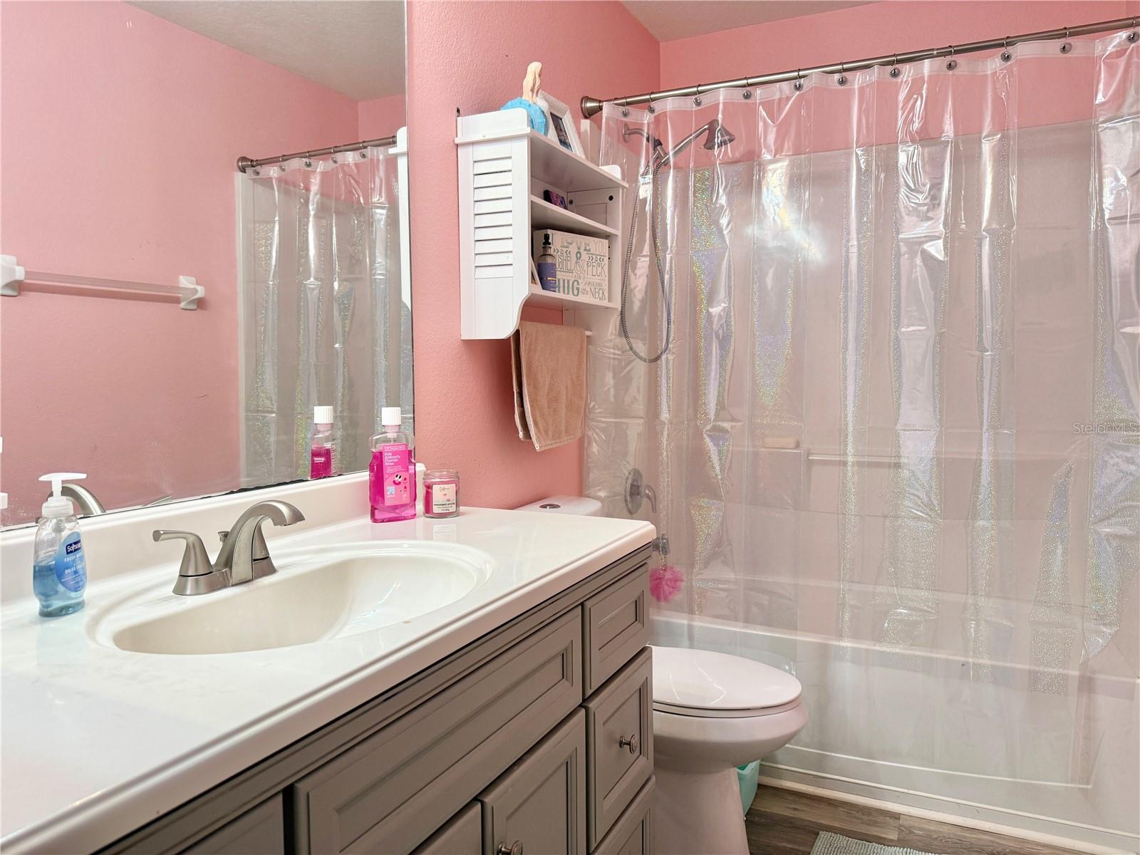 Image 19 of 33 For 6956 Towne Lake Road