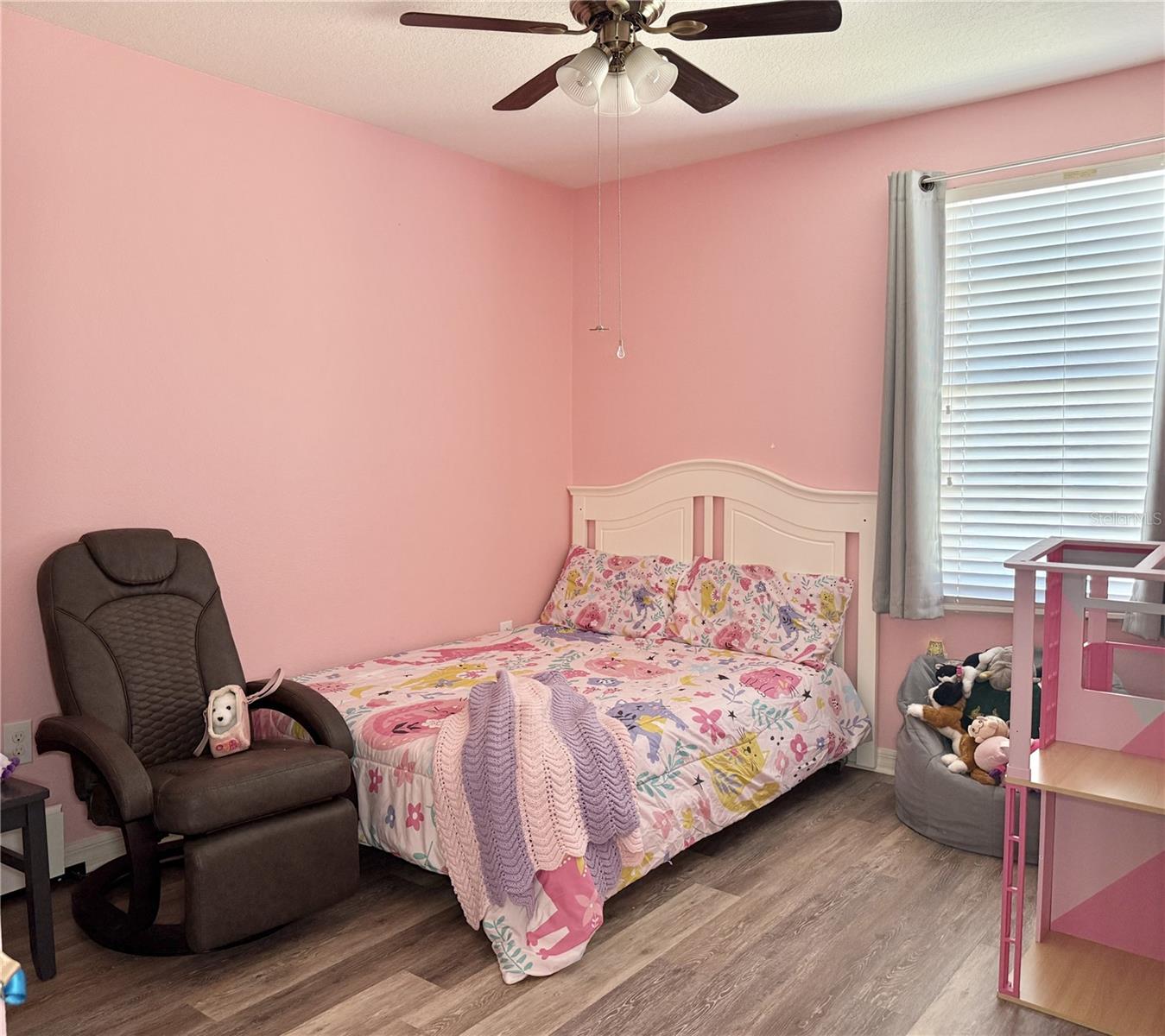 Image 20 of 33 For 6956 Towne Lake Road