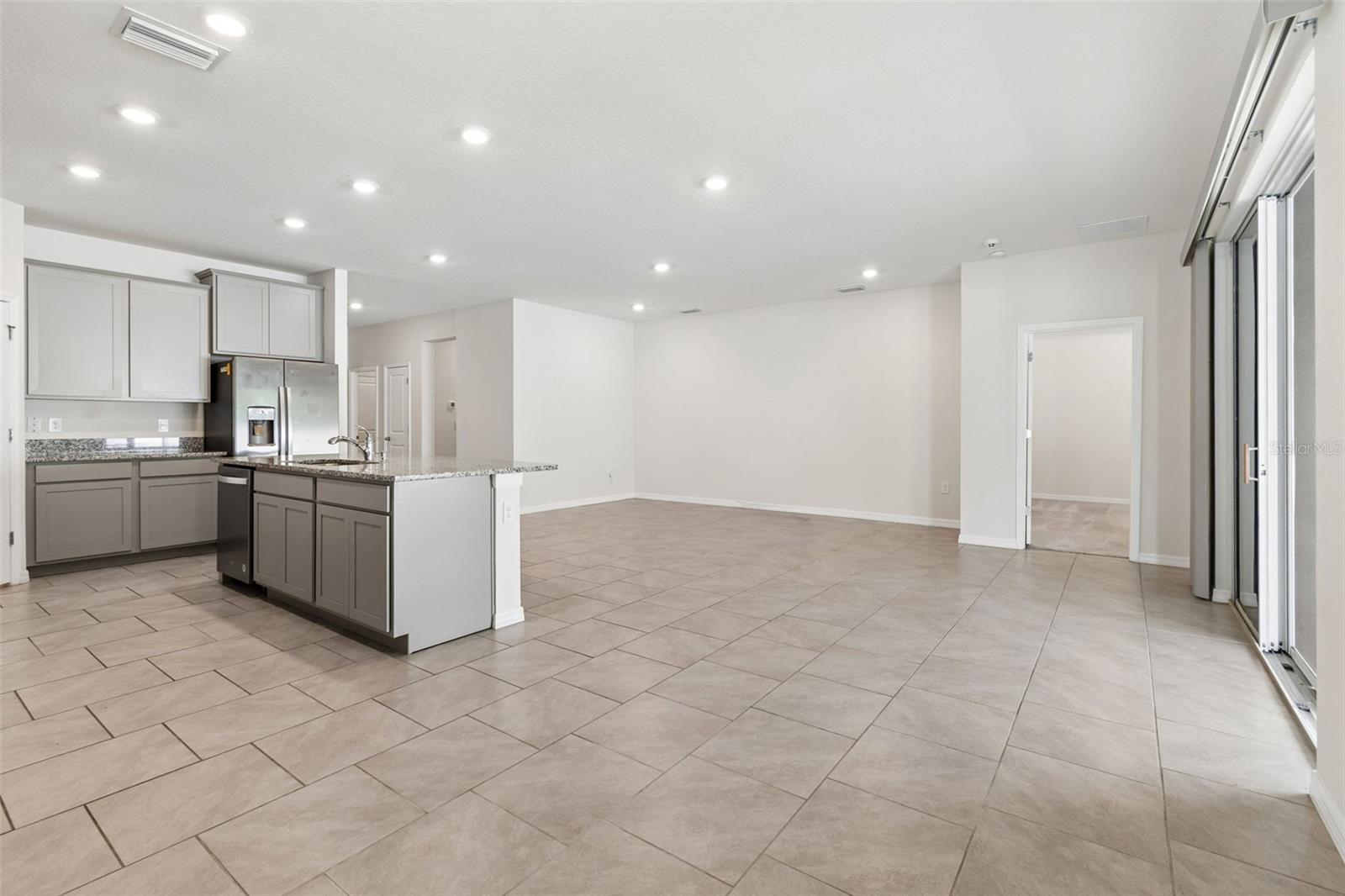 Image 10 of 73 For 35977 Morse Willow Court