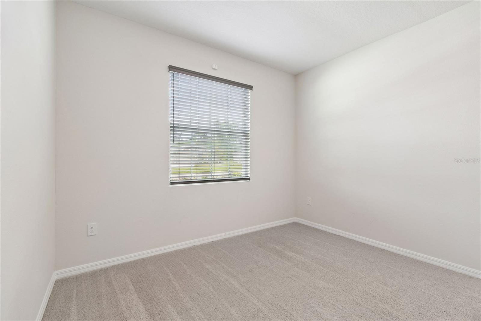 Image 29 of 73 For 35977 Morse Willow Court