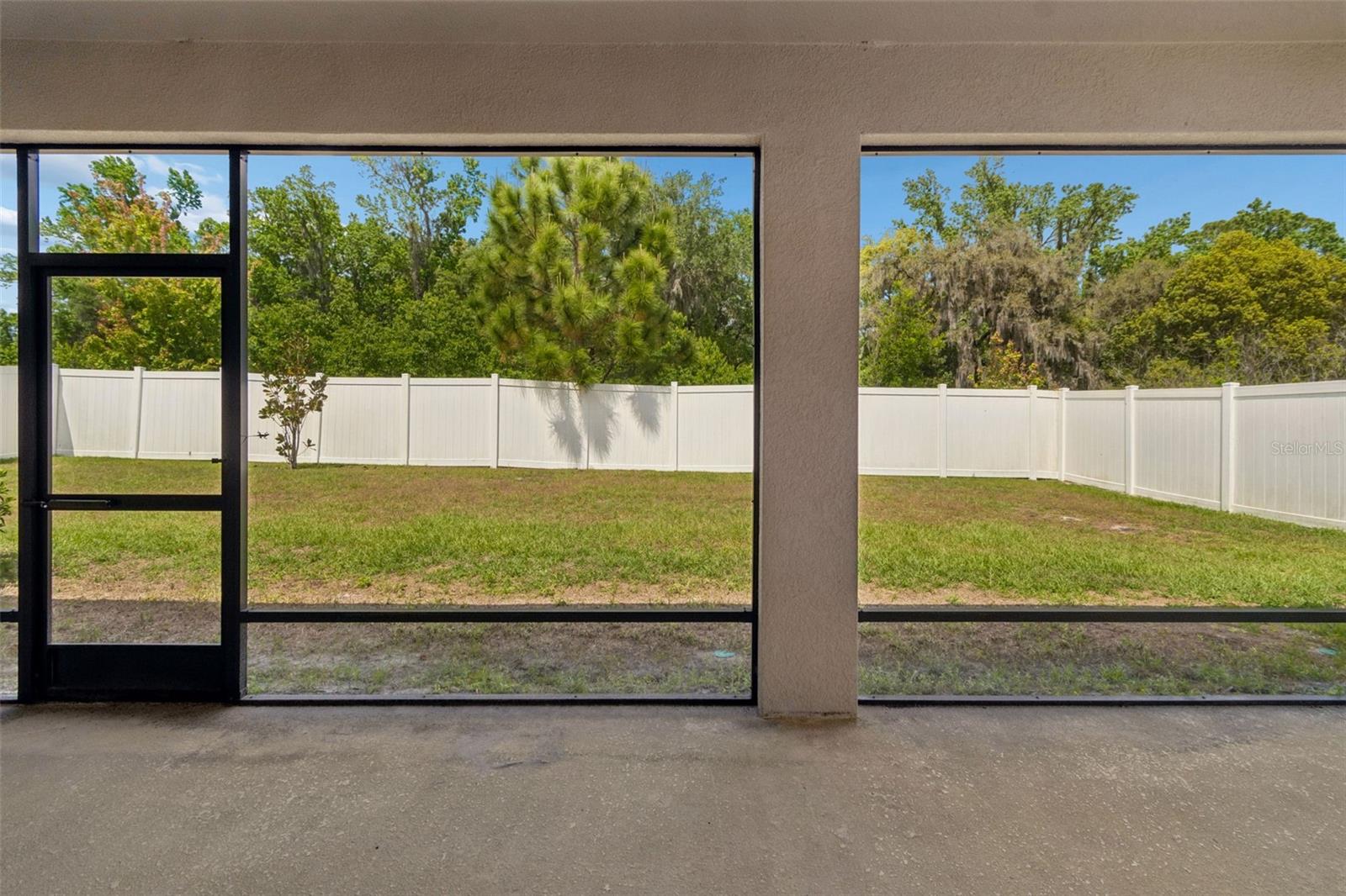 Image 40 of 73 For 35977 Morse Willow Court