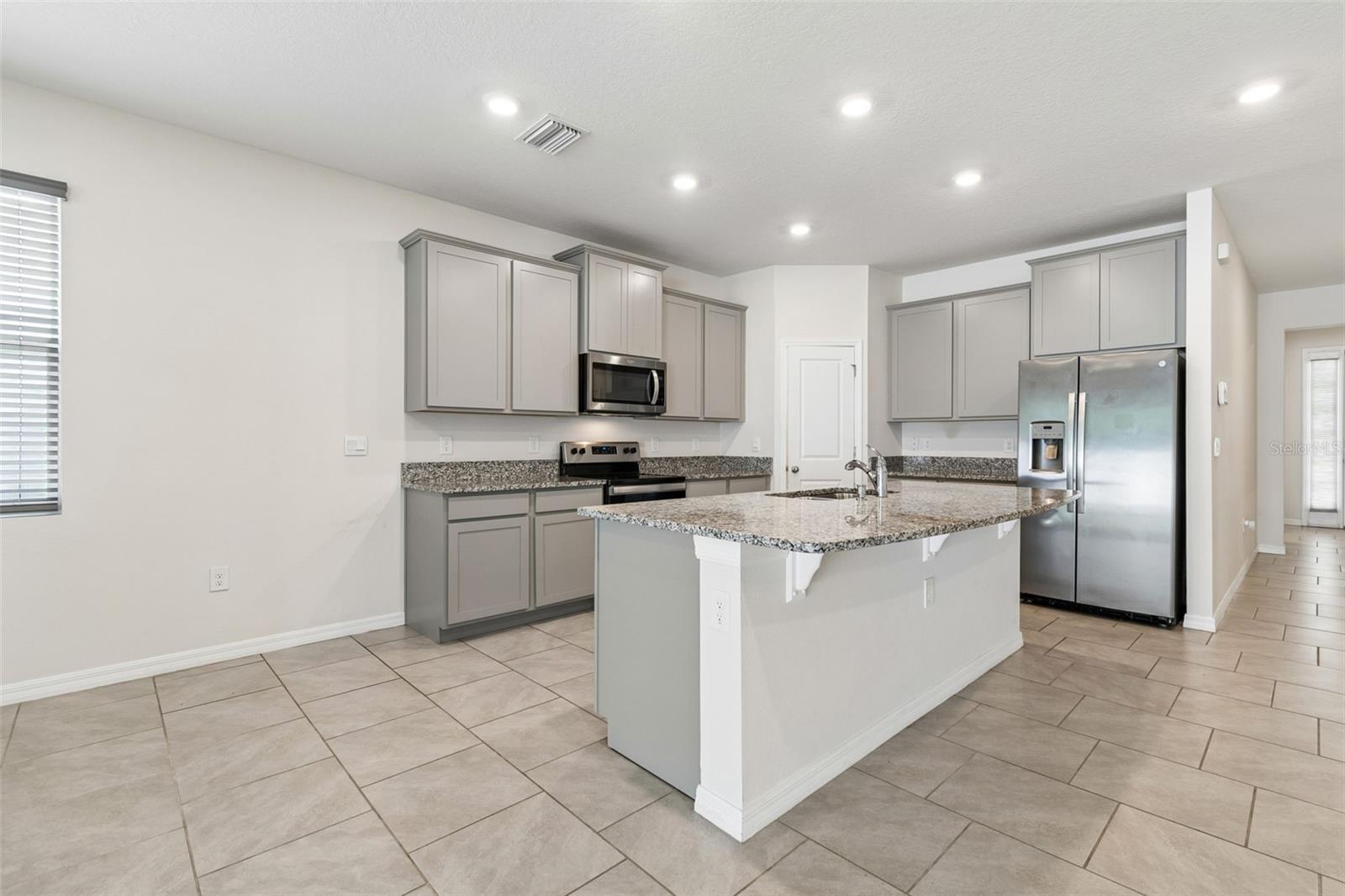 Image 6 of 73 For 35977 Morse Willow Court