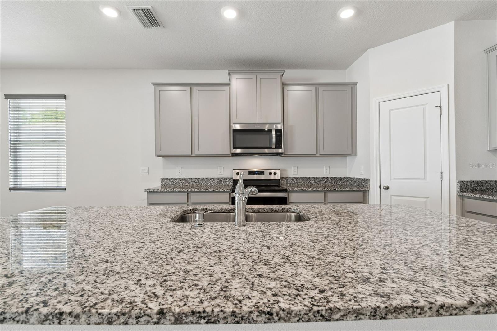 Image 9 of 73 For 35977 Morse Willow Court