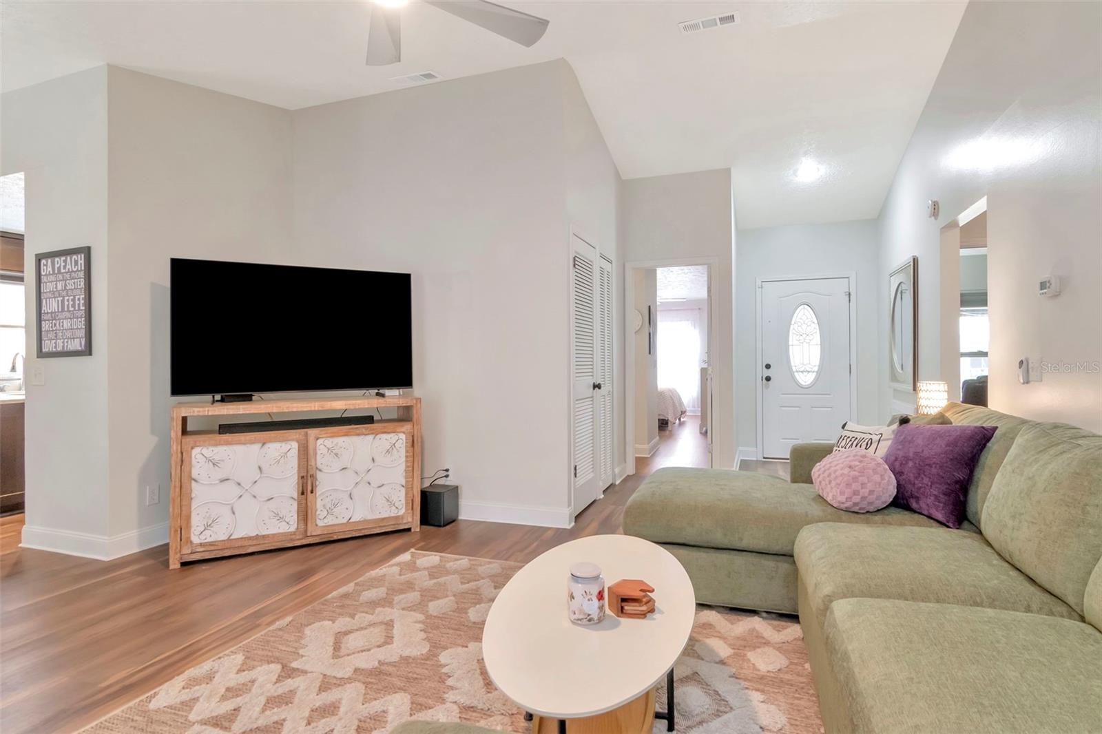 Image 4 of 26 For 6806 Gabrielle Street