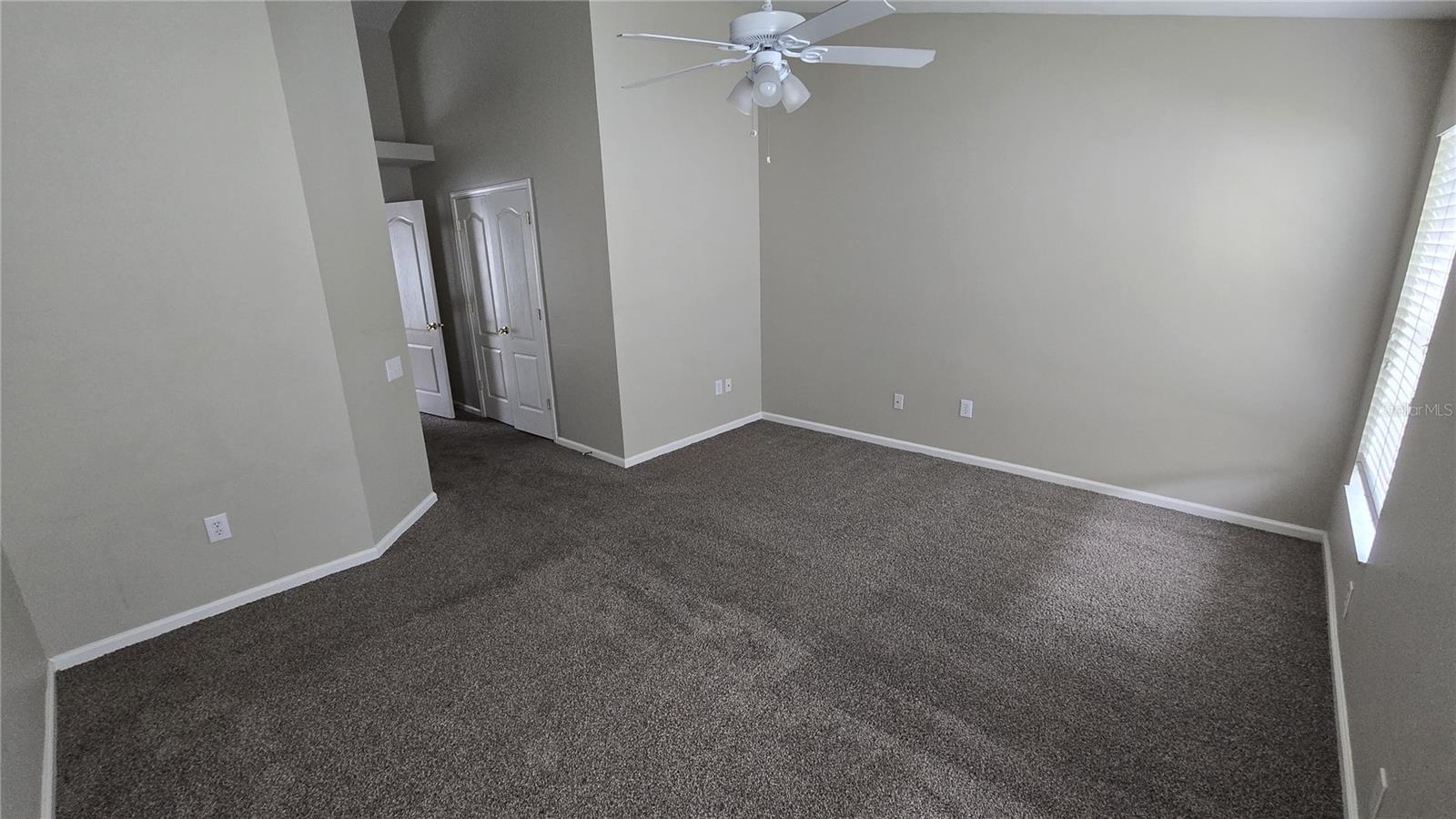 Image 4 of 10 For 25202 Lexington Oaks Boulevard