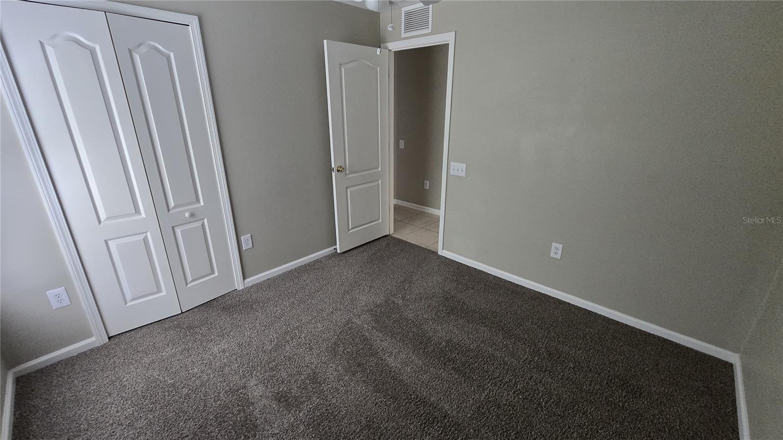 Image 8 of 10 For 25202 Lexington Oaks Boulevard