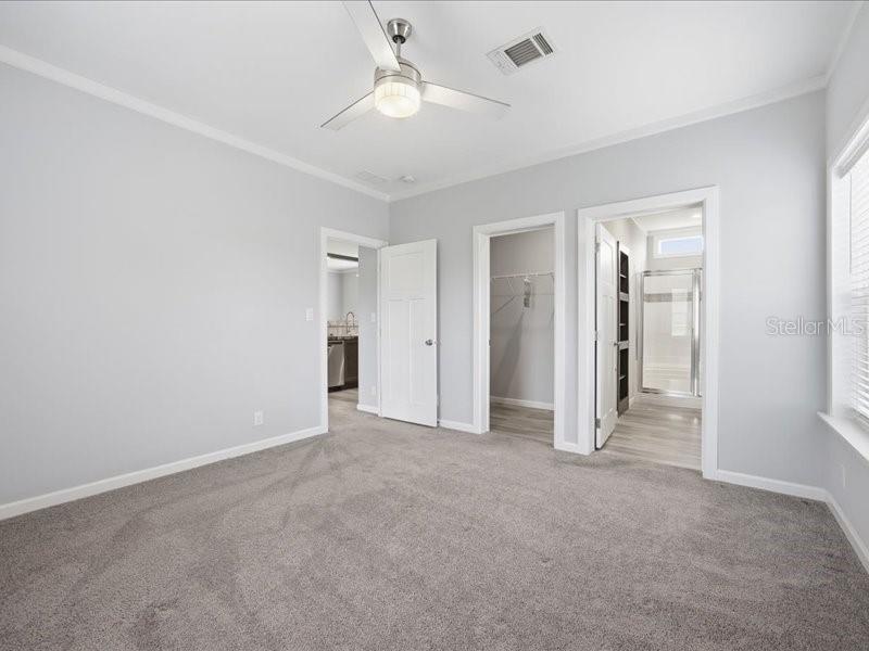 Image 17 of 34 For 25294 Canterbury Drive