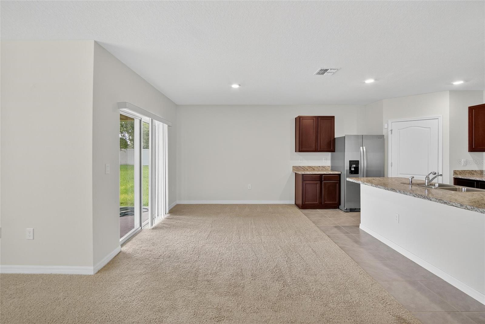 Image 26 of 33 For 820 Sun Burst Road