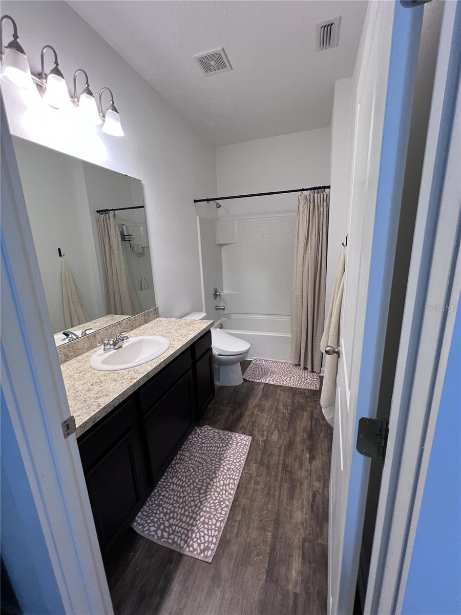 Image 9 of 16 For 15631 Merlin Avenue