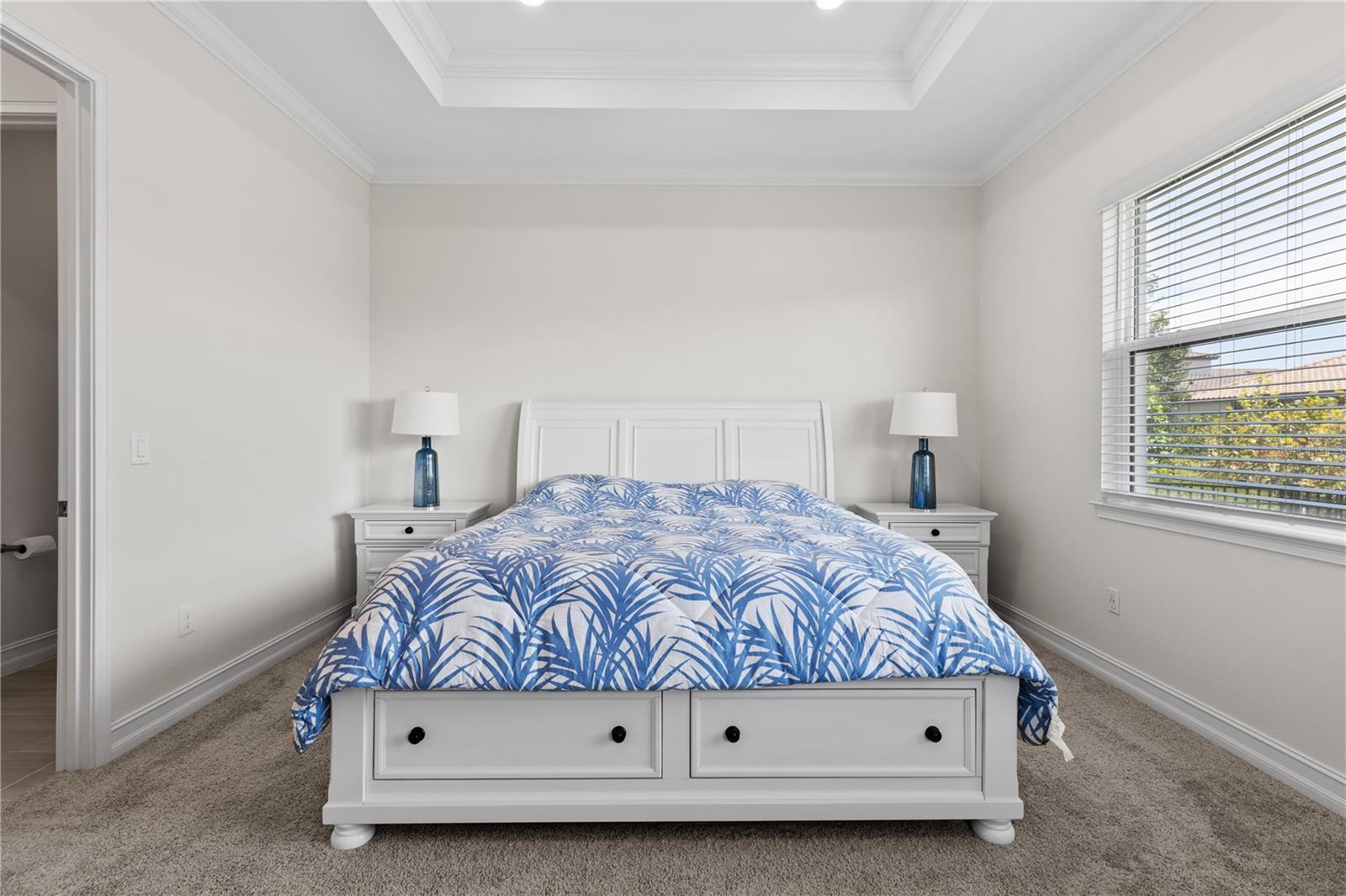 Image 35 of 86 For 2121 6th Street E