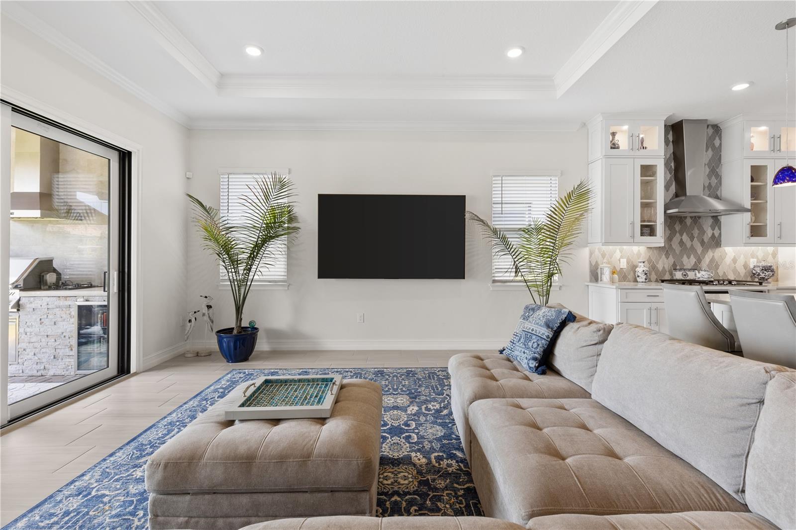 Image 48 of 86 For 2121 6th Street E