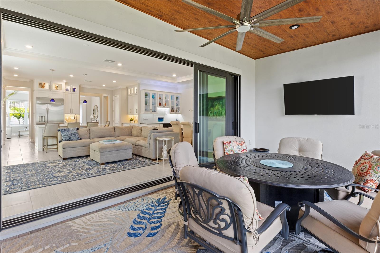 Image 60 of 86 For 2121 6th Street E