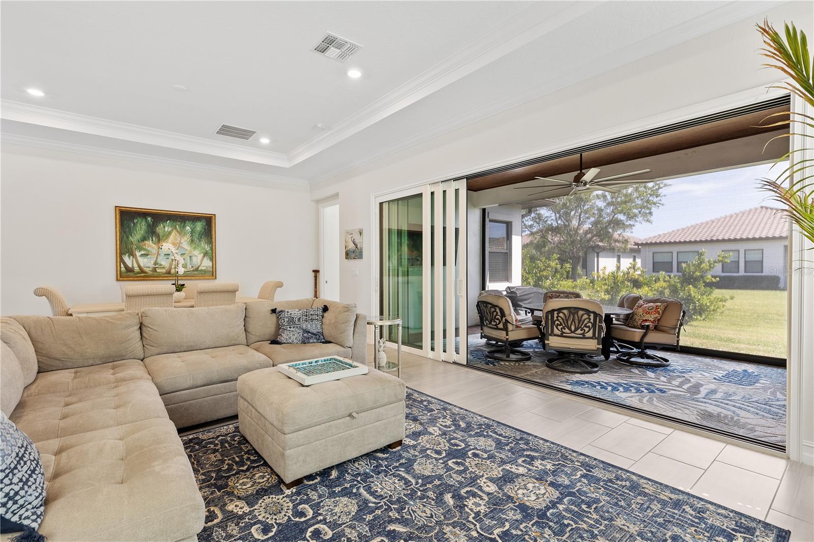 Image 62 of 86 For 2121 6th Street E