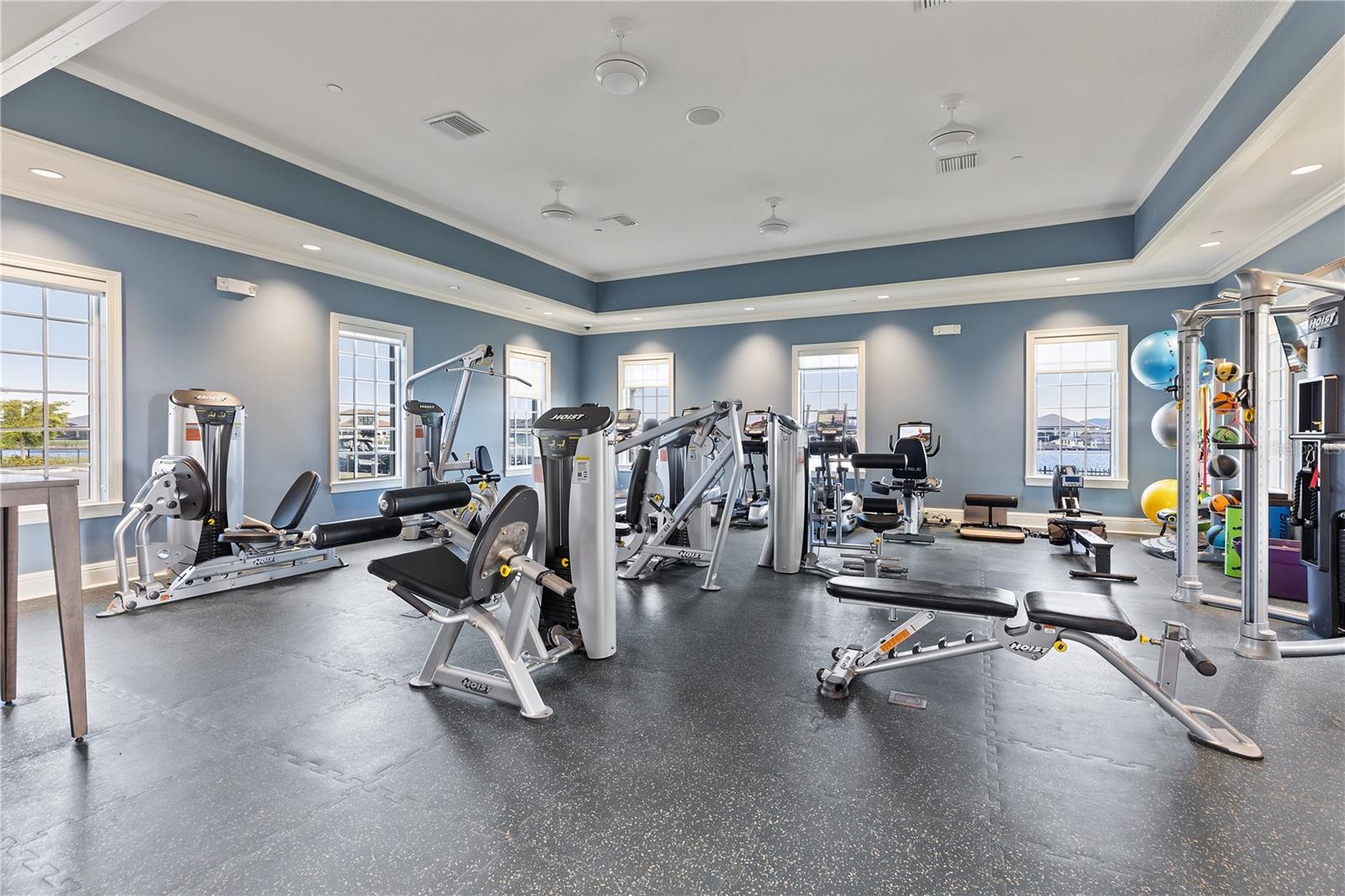 Image 70 of 86 For 2121 6th Street E