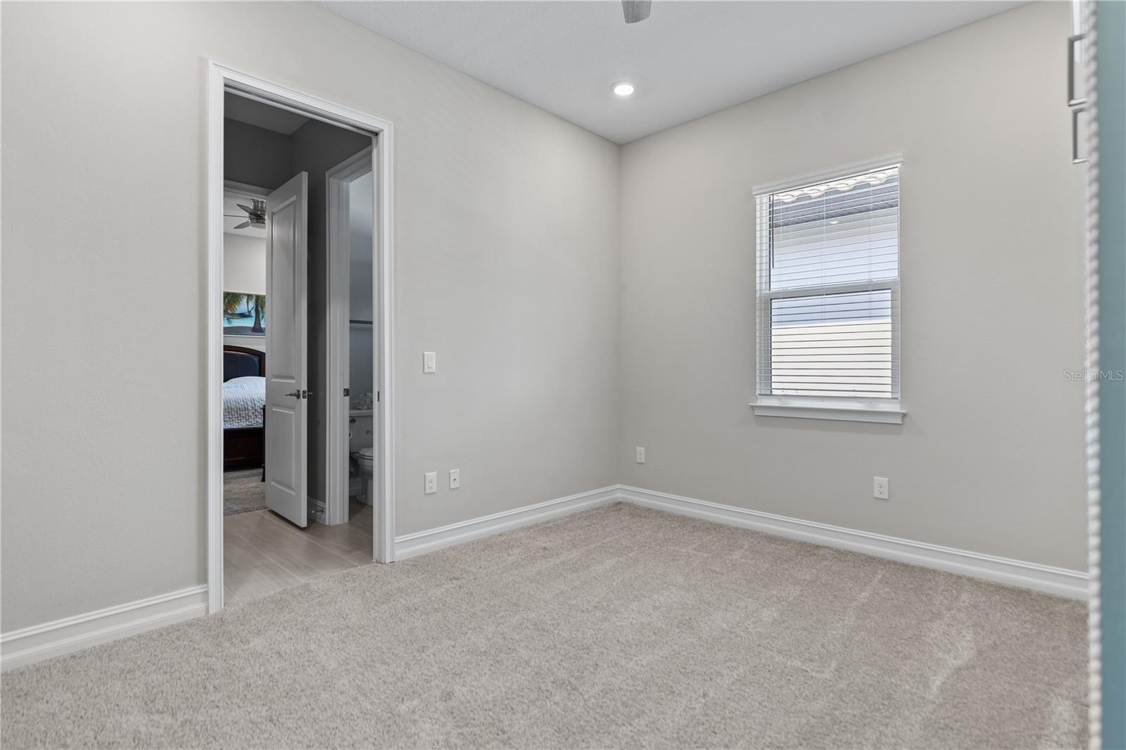 Image 84 of 86 For 2121 6th Street E