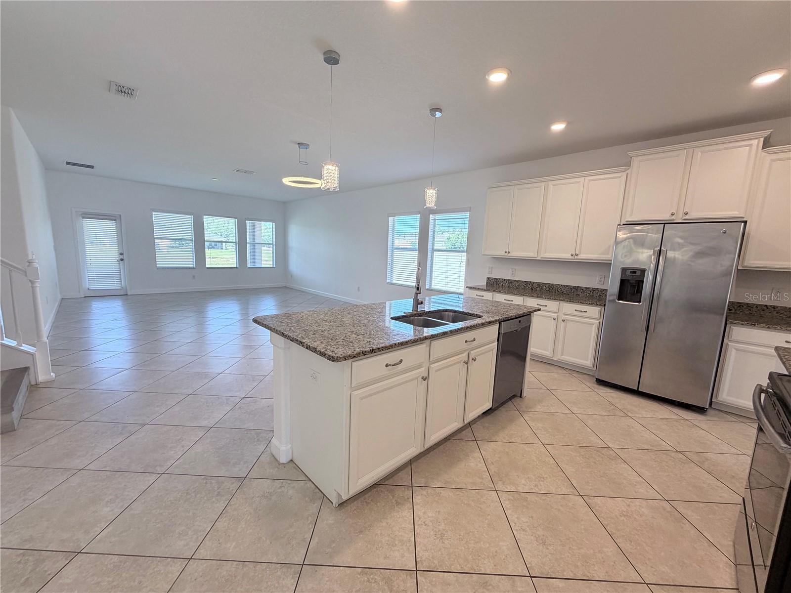 Image 11 of 52 For 19417 Paddock View Drive