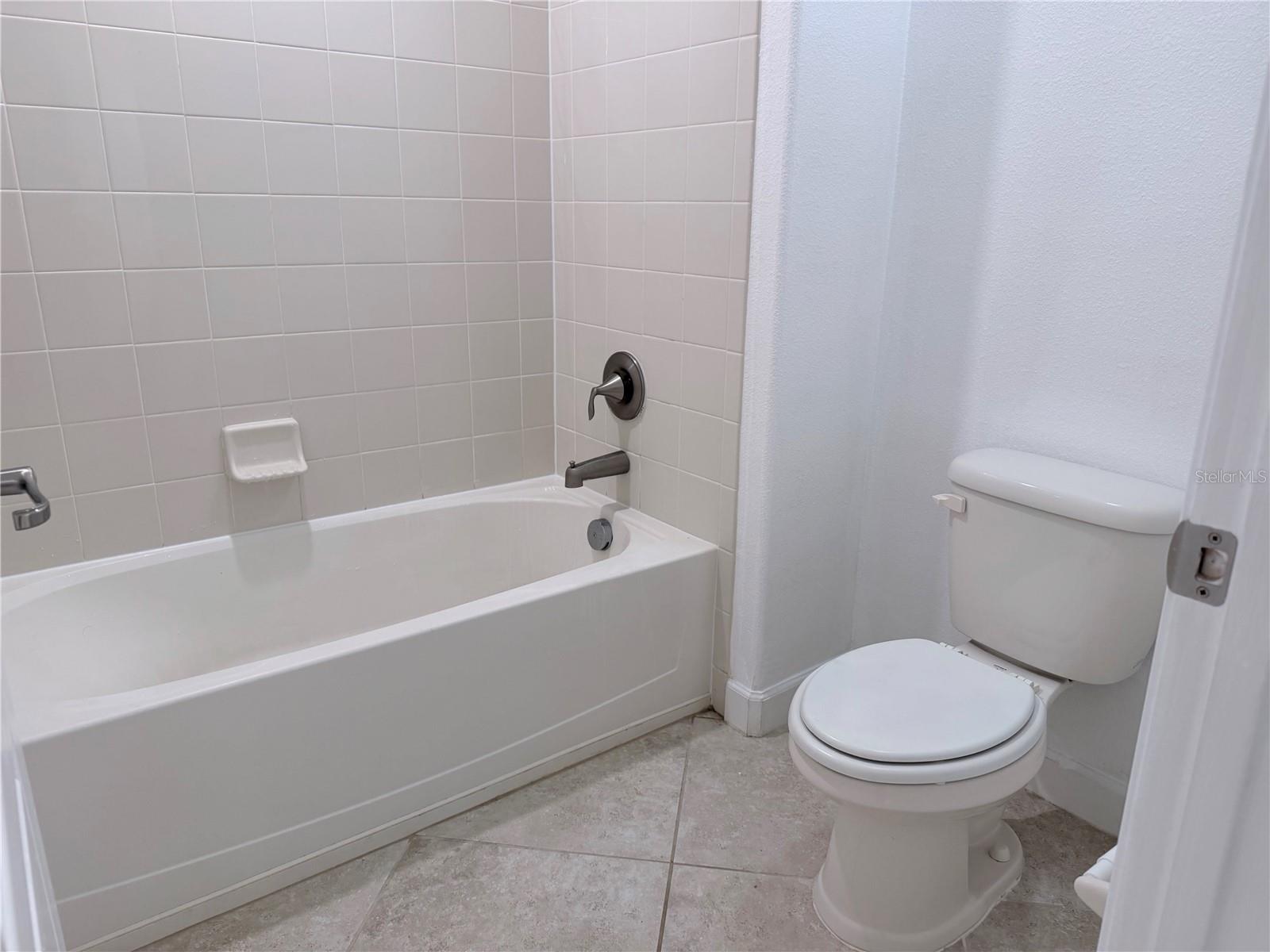 Image 35 of 52 For 19417 Paddock View Drive