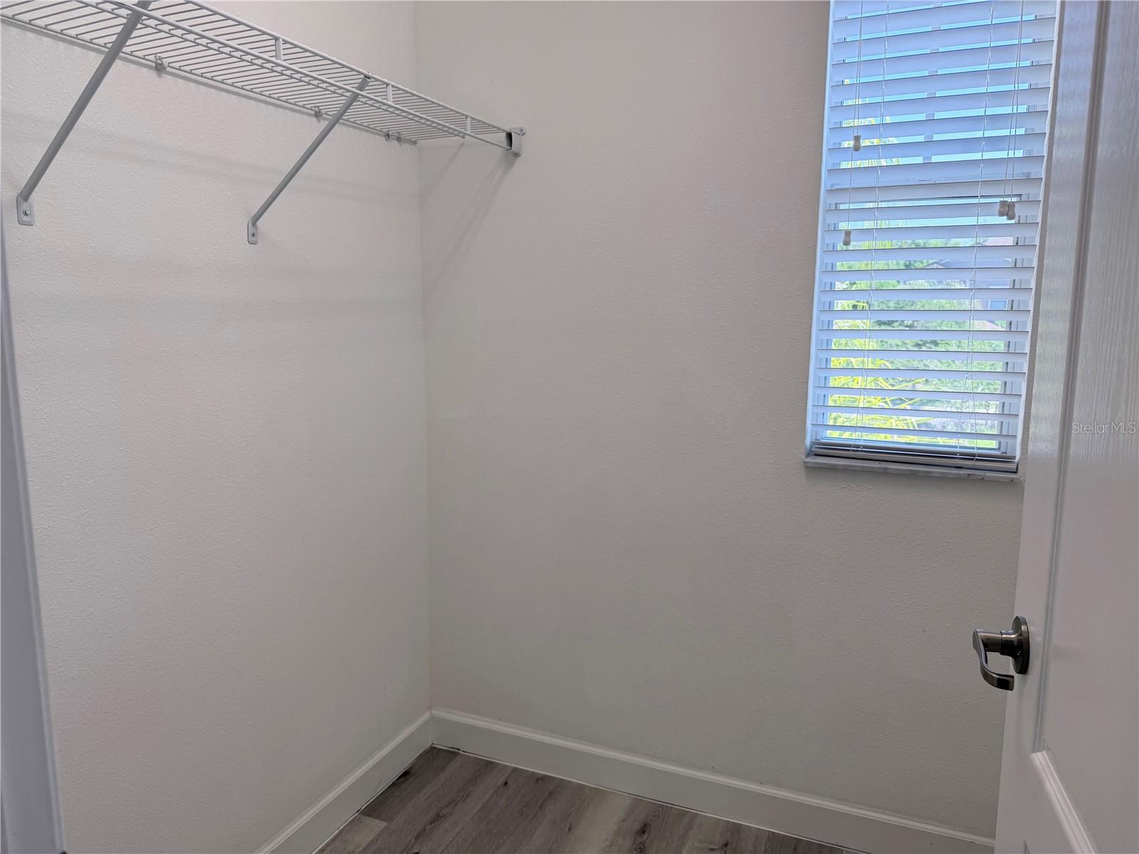 Image 37 of 52 For 19417 Paddock View Drive